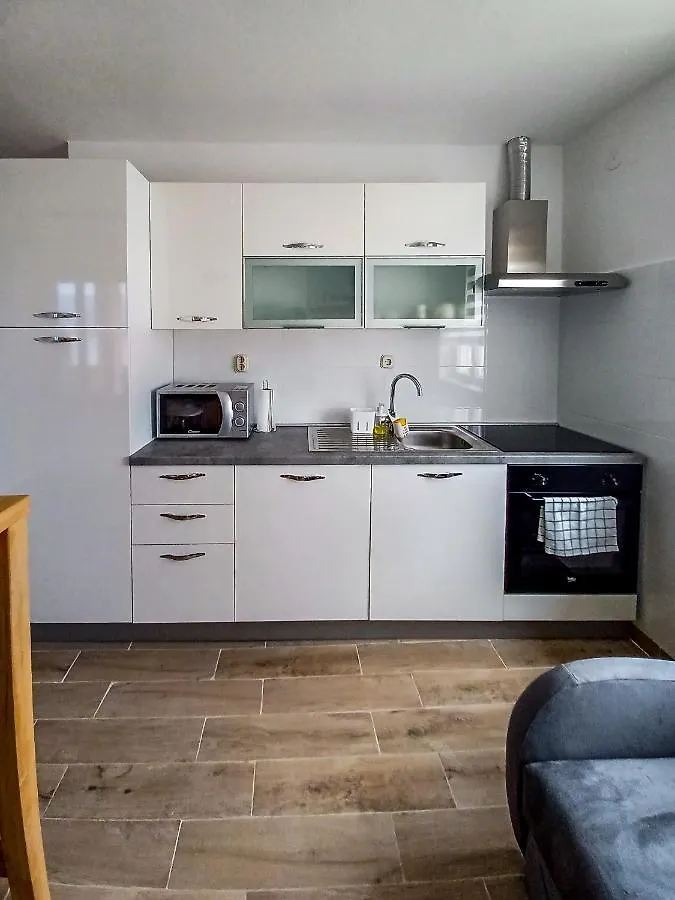 Apartmán Sidro & Jedro, Ražanac 0*,  Chorvatsko